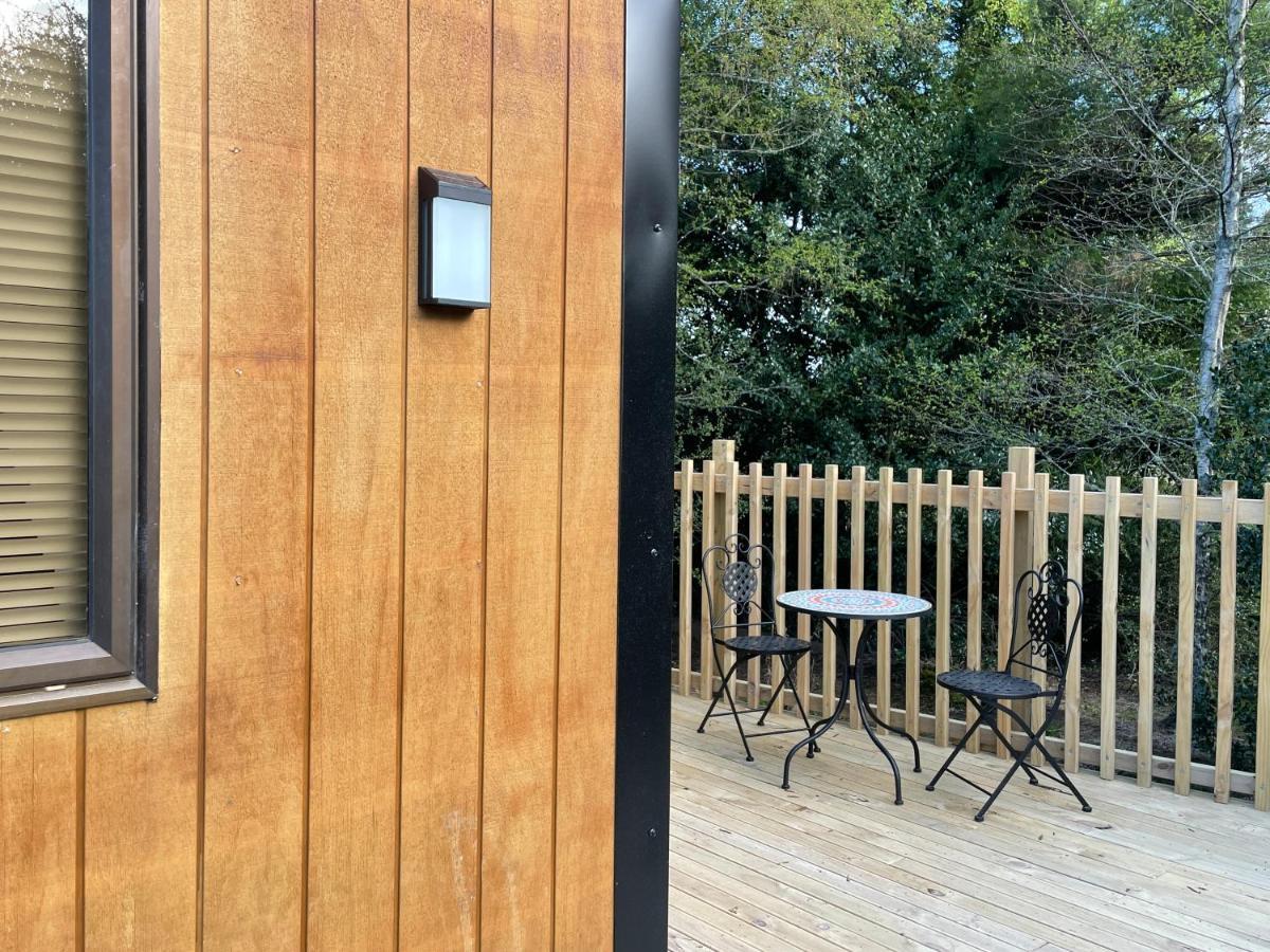 Tiny House In The Bush - A Minute From Town Centre Ruapehu Unique Stays Raetihi Exterior foto