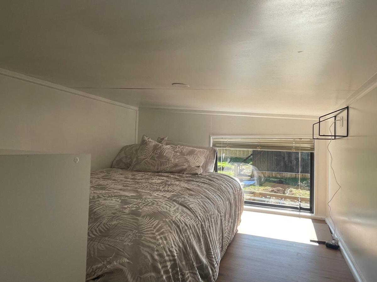 Tiny House In The Bush - A Minute From Town Centre Ruapehu Unique Stays Raetihi Exterior foto